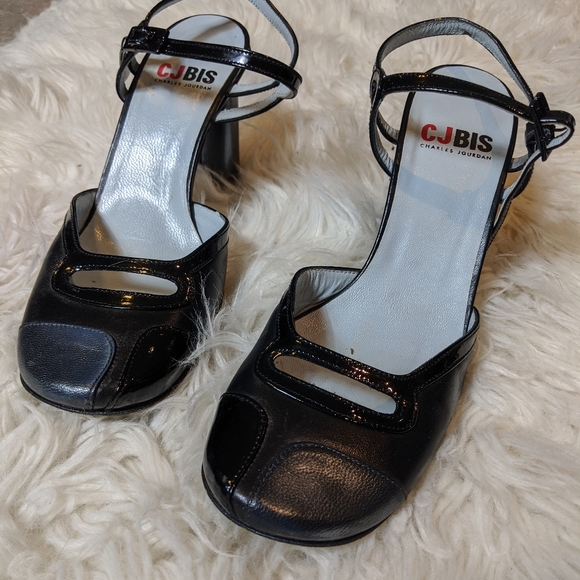 CJBIS Charles Jourdan  Heels - Picture 2 of 3